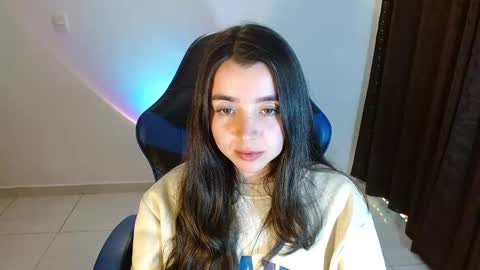 Snapshot of anarosse__ chatting on December 2024 03:26:02 AM ana 3 online show from December 2024 03:26:02 AM