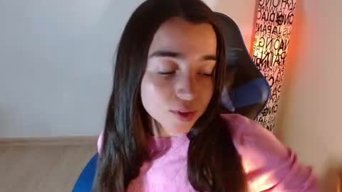 Snapshot of anarosse__ chatting on July 2026 01:58:33 AM ana 3 online show from July 2026 01:58:33 AM