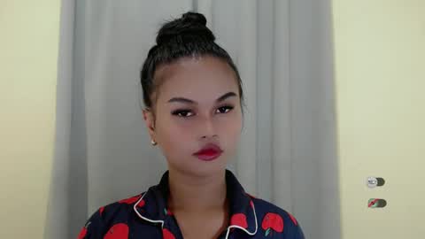 Snapshot of anaruru_ chatting on February 2025 06:03:01 AM ANA online show from February 2025 06:03:01 AM