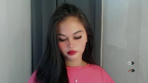 Snapshot of anaruru_ chatting on June 2026 12:30:02 PM ANA online show from June 2026 12:30:02 PM