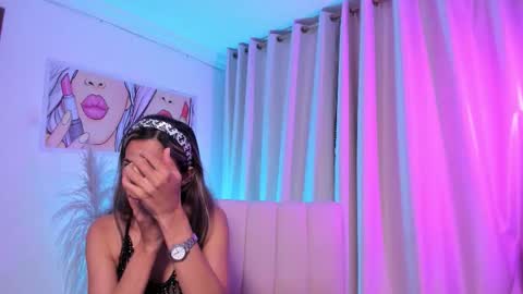 Snapshot of anaskinny chatting on November 2025 07:56:01 PM Ana online show from November 2025 07:56:01 PM