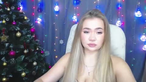 anastacyyellig online show from December 2024 01:06:01 AM
