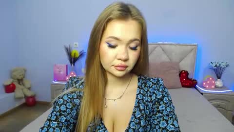 anastacyyellig online show from January 2025 11:27:01 PM