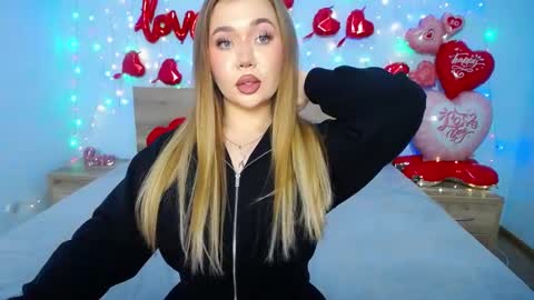 anastacyyellig online show from February 2025 05:40:02 AM