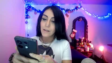 Jennyfer.... but u can say me Anastasia online show from December 2024 10:23:01 PM