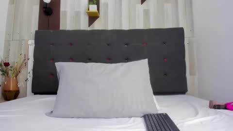 anastasia online show from September 2025 11:54:01 AM