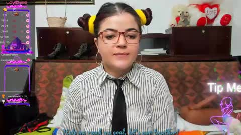 Snapshot of anasunshine chatting on April 2026 05:47:01 AM Ana online show from April 2026 05:47:01 AM