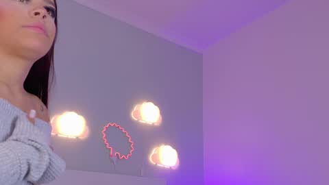 Kendra  online show from October 2025 11:22:01 AM