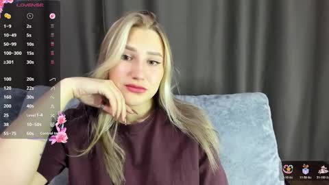 Snapshot of and1sa chatting on November 2025 10:48:01 PM Andisa online show from November 2025 10:48:01 PM