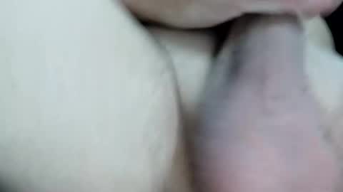 Snapshot of andemax chatting on February 2025 07:33:02 AM And 16.8 online show from February 2025 07:33:02 AM