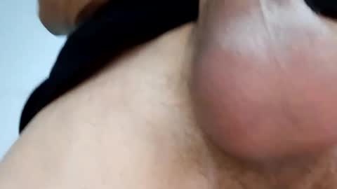 Snapshot of andemax chatting on February 2025 08:48:02 AM And 16.8 online show from February 2025 08:48:02 AM