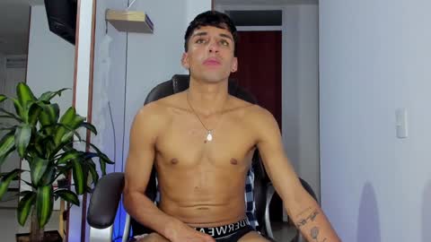 Ander Arias online show from January 2025 02:06:02 AM