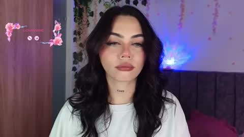 Andra de la Rosse online show from June 2026 02:33:02 AM