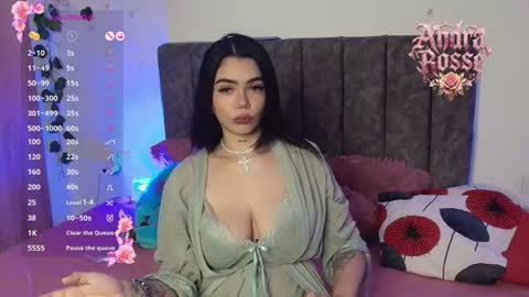 Snapshot of andra_rosse chatting on July 2026 02:53:02 PM Andra de la Rosse online show from July 2026 02:53:02 PM