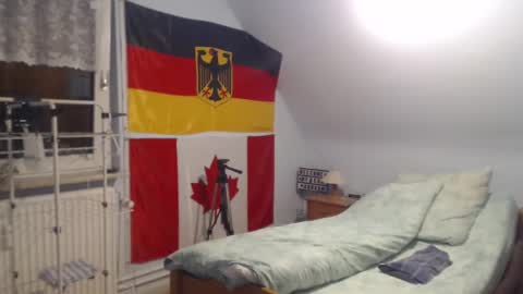 Snapshot of andre124231 chatting on December 2024 05:52:01 PM Andre online show from December 2024 05:52:01 PM