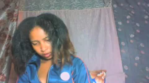 Snapshot of andre415913 chatting on May 2026 04:32:02 AM andre415913 online show from May 2026 04:32:02 AM