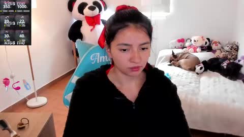 Snapshot of andrea_bonnie chatting on February 2025 01:08:02 PM andrea_bonnie online show from February 2025 01:08:02 PM