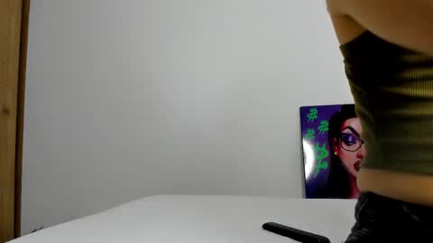 Andrea Cherry online show from November 2025 02:35:01 PM