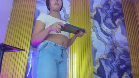 Snapshot of andrea_giraldo_ chatting on July 2026 07:49:02 PM Andrea online show from July 2026 07:49:02 PM