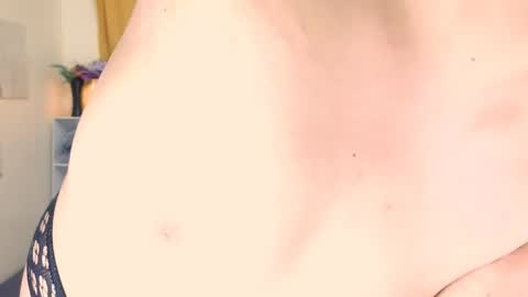 dreaa online show from April 2026 12:00:02 PM