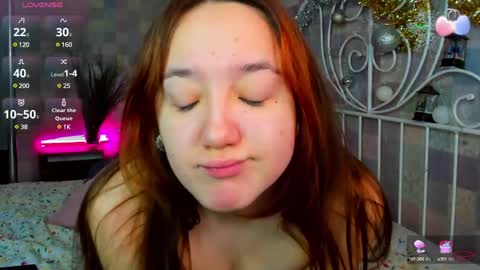 Andrea hereGMT7Mon Tue Wen ThFri Sat Su 0300am-0900am. online show from December 2024 11:06:02 PM