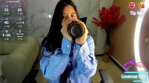 andrea_tasty_tf online show from December 2025 12:43:02 PM