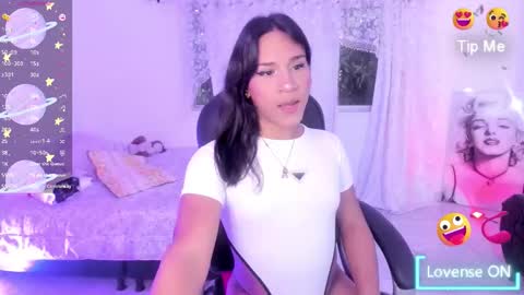 Andrea Fox online show from February 2026 11:33:01 AM