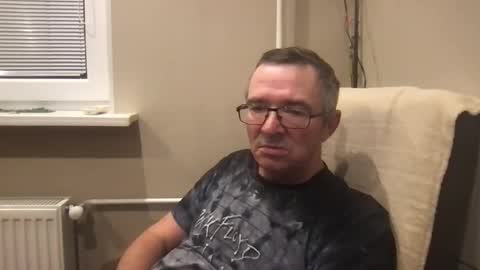 andreass60 online show from December 2025 05:13:01 AM