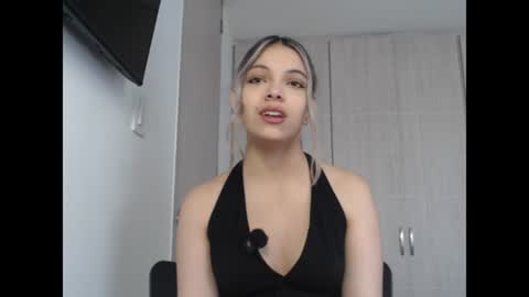 Snapshot of andreau_19 chatting on July 2026 01:31:01 PM andreau 19 online show from July 2026 01:31:01 PM