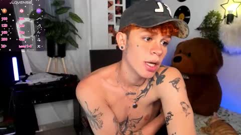 Snapshot of andreewwolffman chatting on September 2025 11:17:02 PM Andrew online show from September 2025 11:17:02 PM