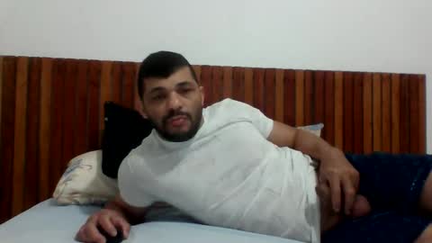 andreloko123 online show from November 2025 01:27:01 AM