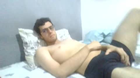 andres129494 online show from November 2025 07:47:02 PM