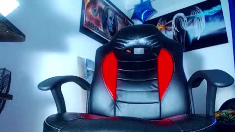 Andrs   o online show from October 2025 12:46:01 PM