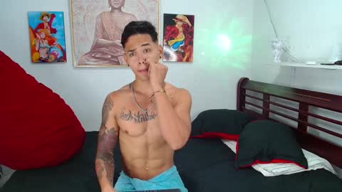 andres_santos777 online show from December 2024 05:34:01 AM