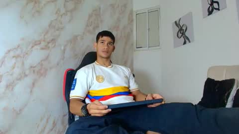andres_stud online show from January 2026 04:29:02 AM