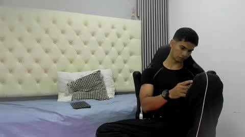 andres_stud online show from March 2026 04:40:01 AM
