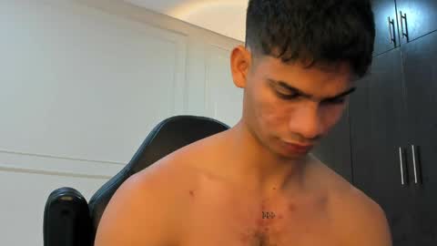 andres_stud online show from April 2026 06:38:01 AM