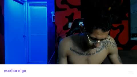 Snapshot of andres_white chatting on March 2026 02:00:02 AM Andres white online show from March 2026 02:00:02 AM