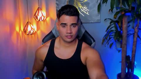 Andres online show from November 2025 12:35:02 AM