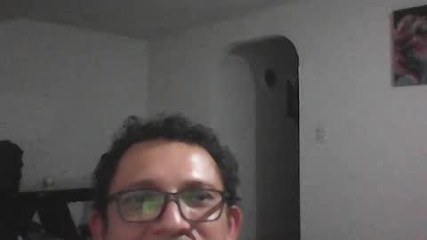 Snapshot of andresfloga chatting on June 2026 06:04:02 AM andresfloga online show from June 2026 06:04:02 AM