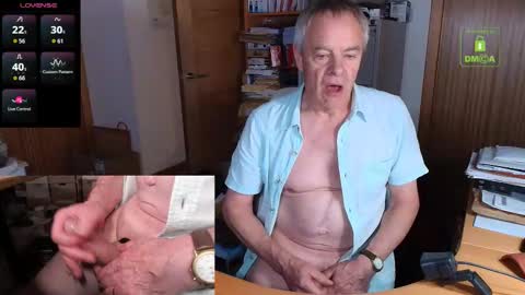 Andrew online show from October 2025 10:52:02 PM