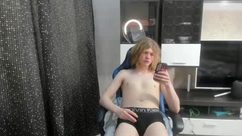 Andrew online show from May 2026 07:26:01 AM