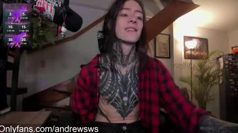 Snapshot of andrew_round chatting on February 2026 11:15:02 PM andrew_round online show from February 2026 11:15:02 PM