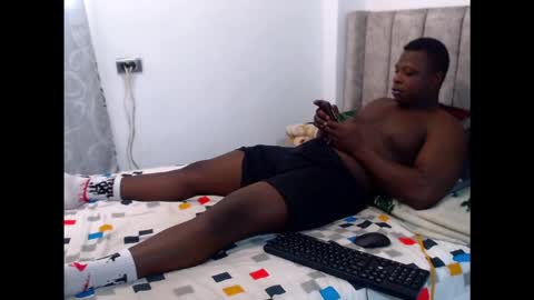 andrewburke06 online show from November 2025 06:31:02 PM