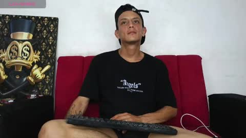 Snapshot of andrewcooper1 chatting on June 2026 05:28:02 AM andrew online show from June 2026 05:28:02 AM