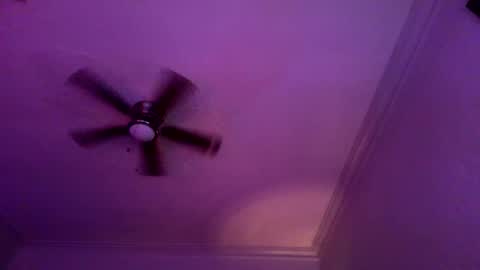 Snapshot of andrewgennie chatting on February 2026 08:10:01 AM andrewgennie online show from February 2026 08:10:01 AM