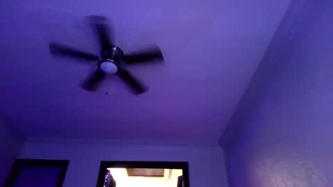 Snapshot of andrewgennie chatting on March 2026 07:47:01 AM andrewgennie online show from March 2026 07:47:01 AM