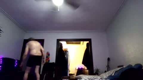 Snapshot of andrewgennie chatting on April 2026 07:24:01 AM andrewgennie online show from April 2026 07:24:01 AM