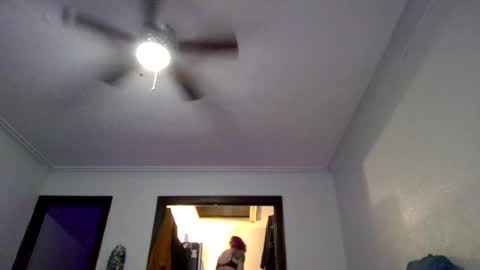 Snapshot of andrewgennie chatting on June 2026 04:08:01 AM andrewgennie online show from June 2026 04:08:01 AM