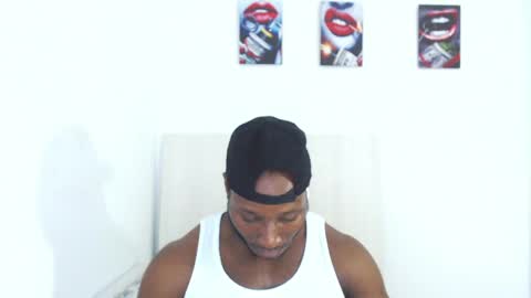 Snapshot of andrewoconnor__ chatting on May 2026 09:20:01 PM Andrew Oconnor online show from May 2026 09:20:01 PM